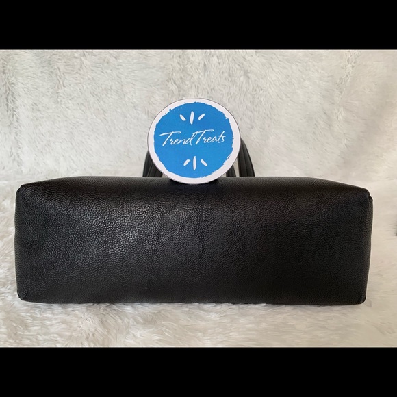 ‼️CLEARANCE‼️Now $75! Lagerfeld 2 Tone Satchel - Picture 7 of 7